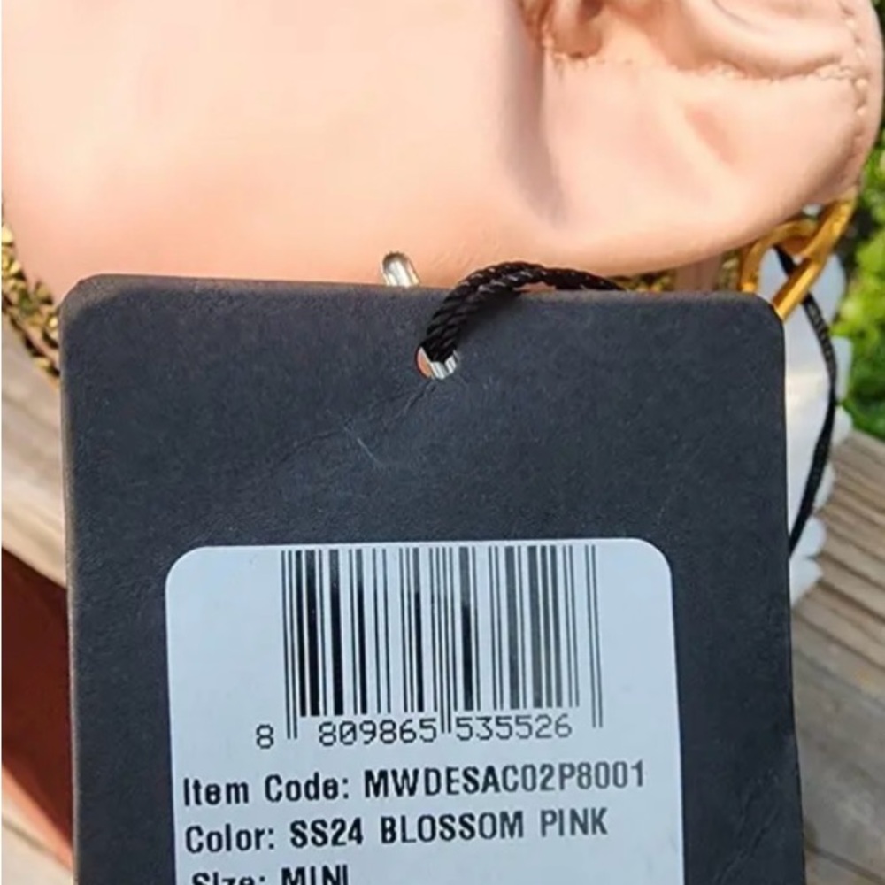 MCM Himmel Laurel.    NEW WITH TAGS Pink Crossbody Bag with Gold Details NWT - Picture 14 of 14